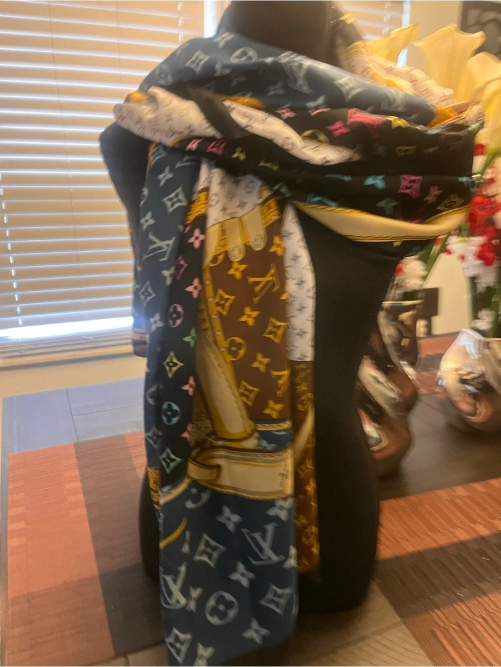 Luxury Monogram Pattern Women's Scarf - Multicolor